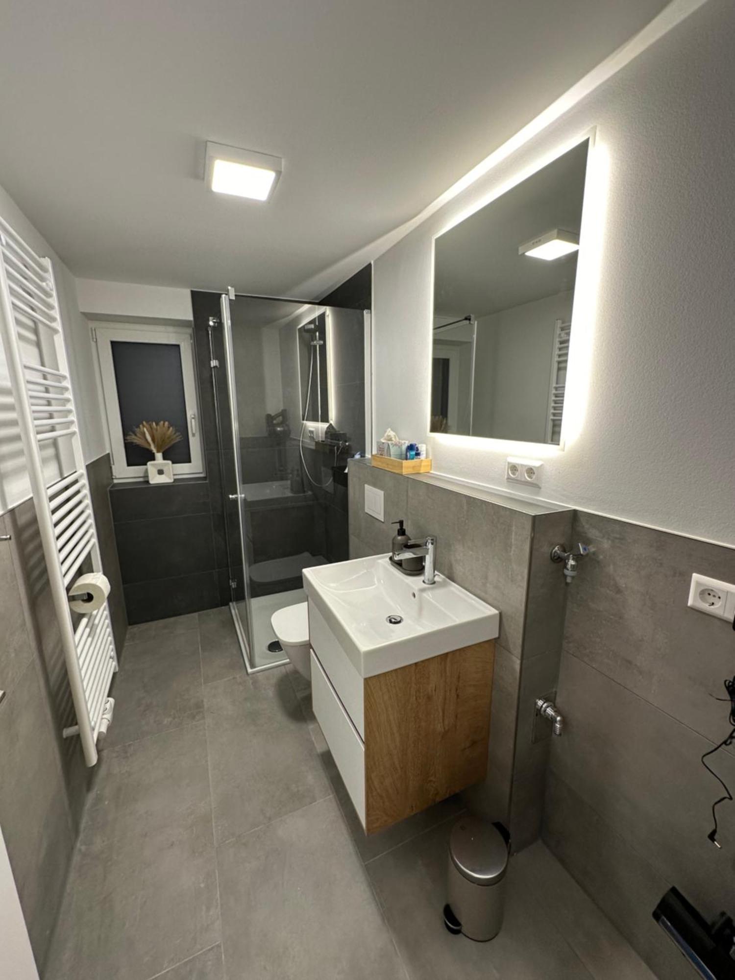 Neckarsulm Ruhige Wohnung Am Feldrand Exterior foto